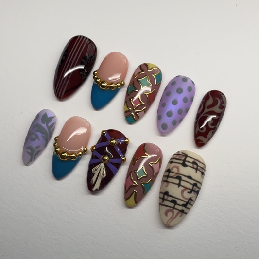 A Bard’s Muse Set