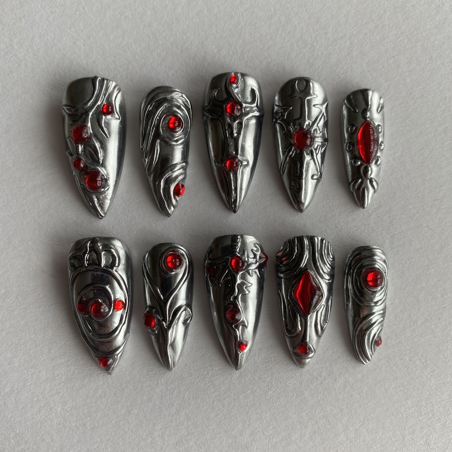 Gith Silver Armor Set